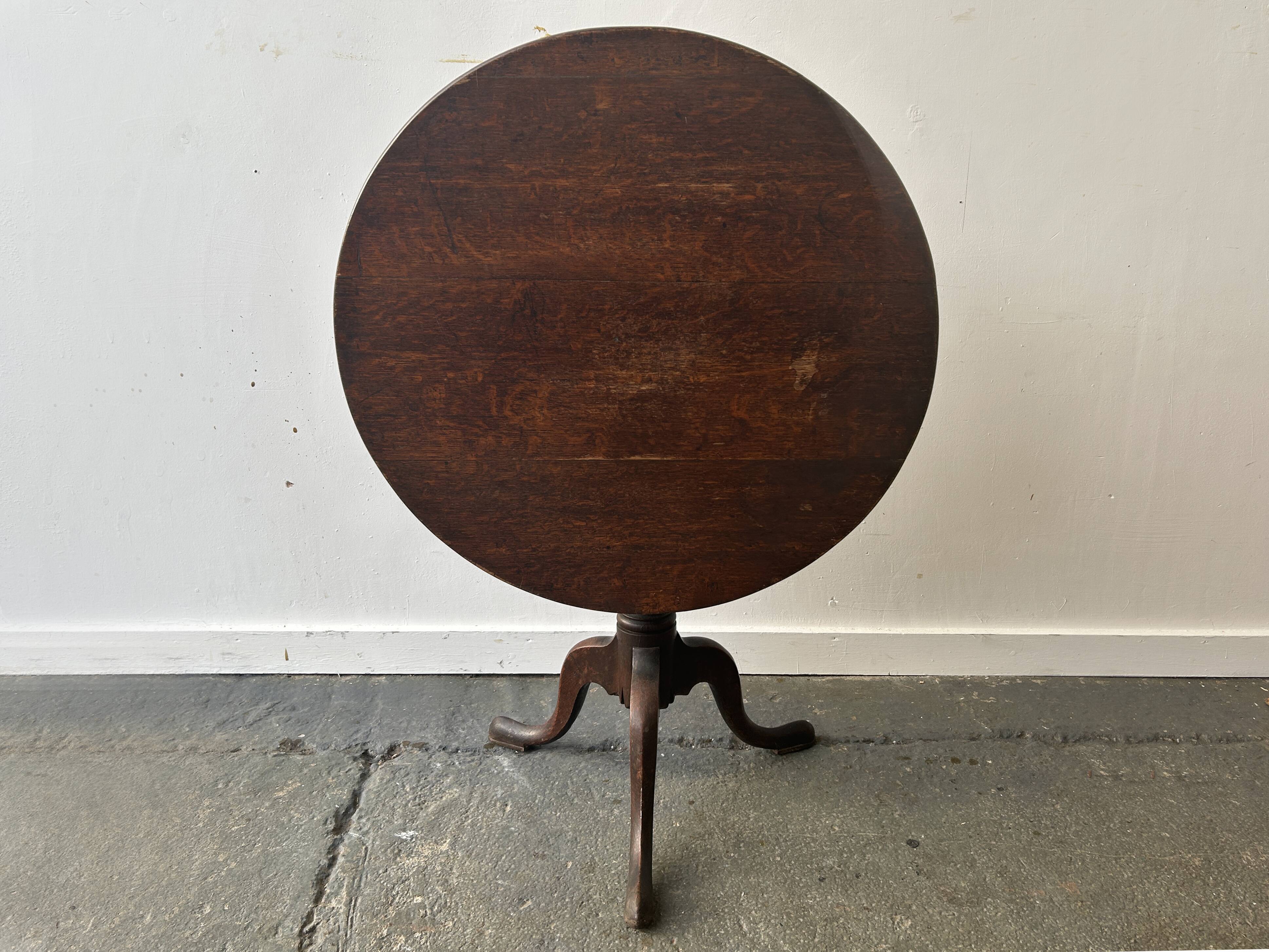 Georgian style antique  oak tilt top tripod occasional side table