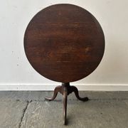 Georgian style antique  oak tilt top tripod occasional side table