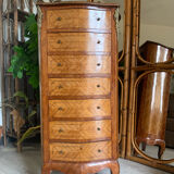 Rosewood weekly and curved marquetry on all three sides