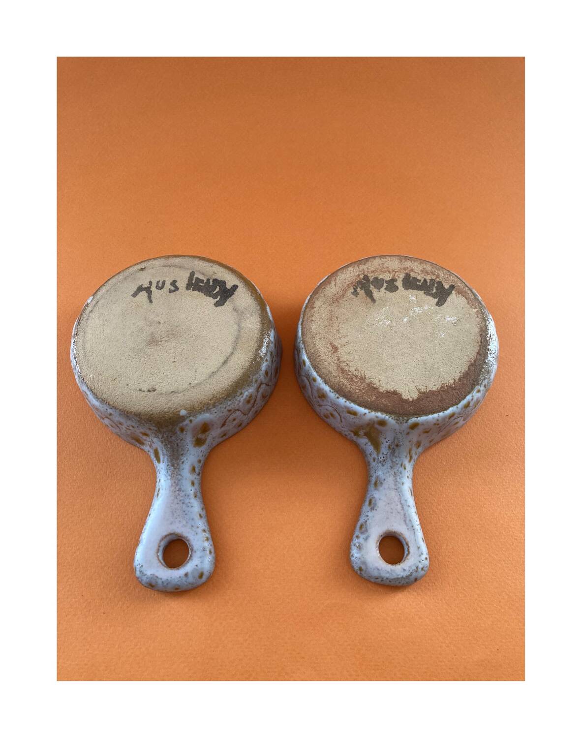 Ceramic pocket emptier