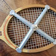 Ancienne raquette de tennis Donnay