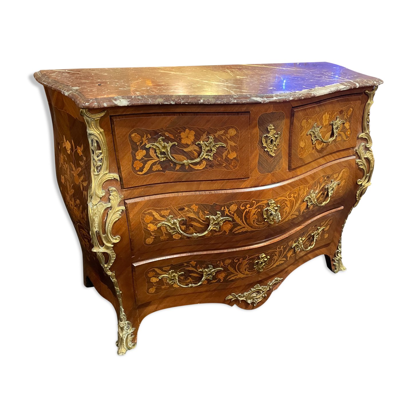 Tomb Chest of Drawers