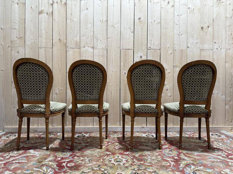 Suite de 4 chaises style Louis XVI "Fer à cheval"