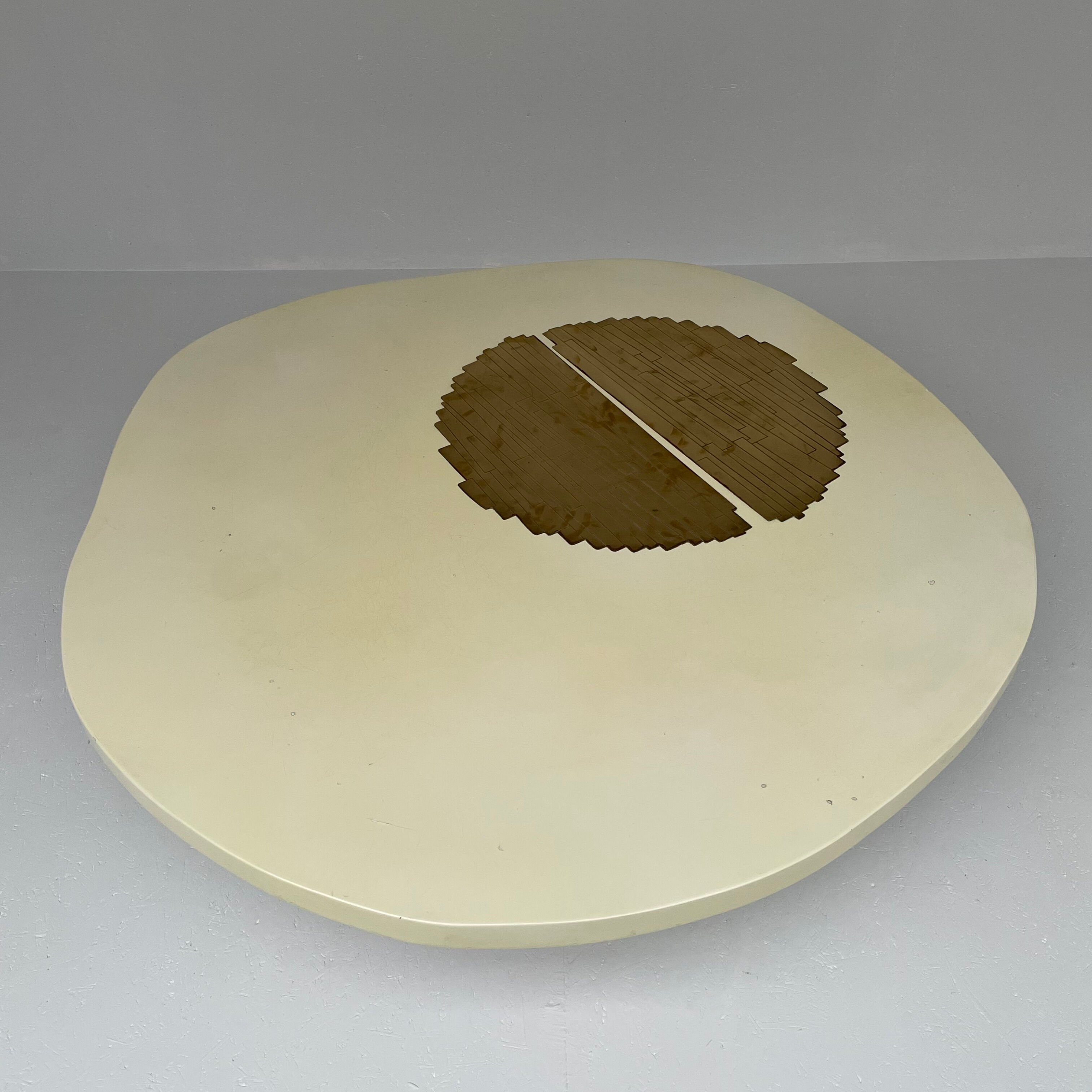 Off white Roger Vanhevel coffee table