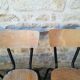 Chaises d'écoliers vintage