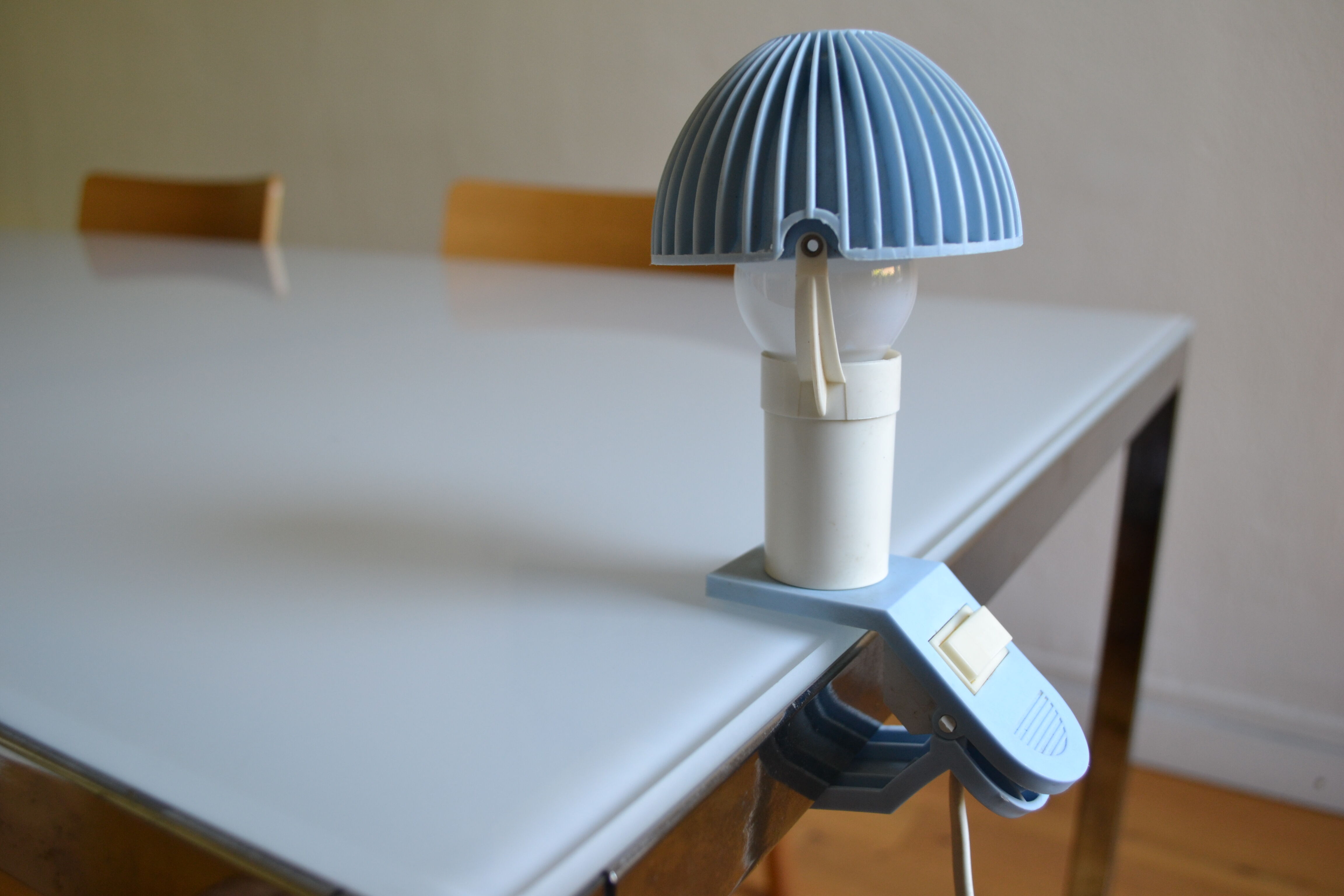 Spot lamp with mushroom clip sarlam years 80