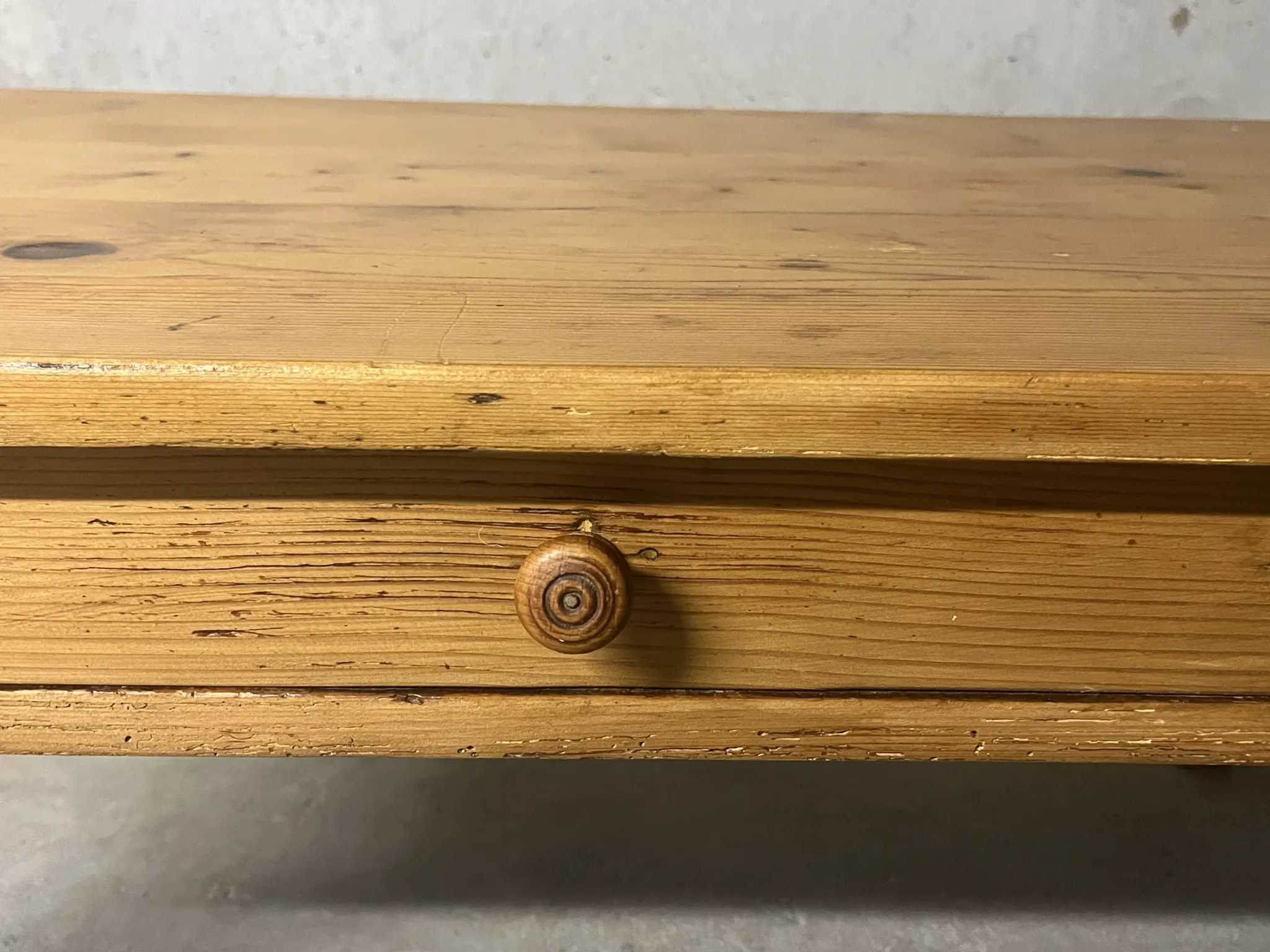 Table basse de ferme
