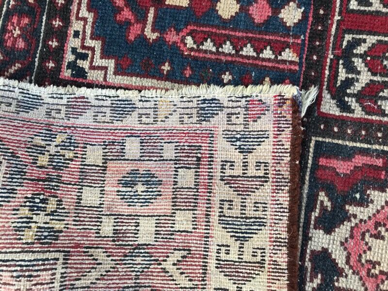 Carpet vintage Persian Bakhtiar made hand 144 x 198 cm