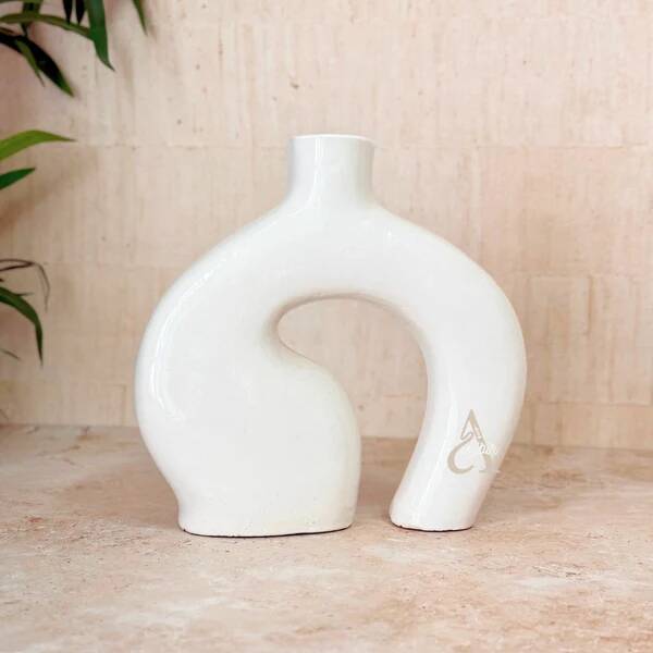 Artisanal Atlas vase varnished