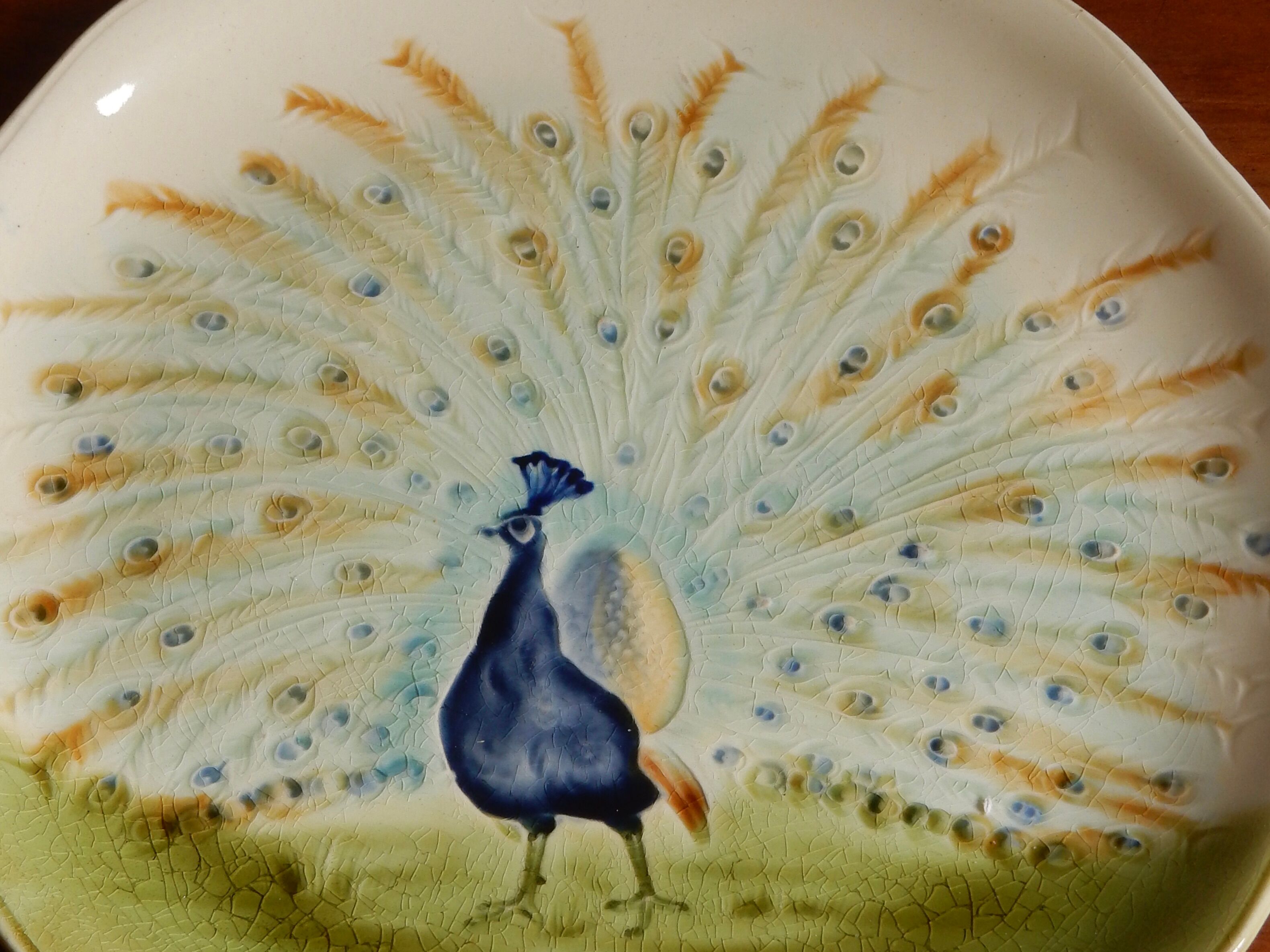 Decorative Majolic Plate HB Choisy the King Peacock Decoration