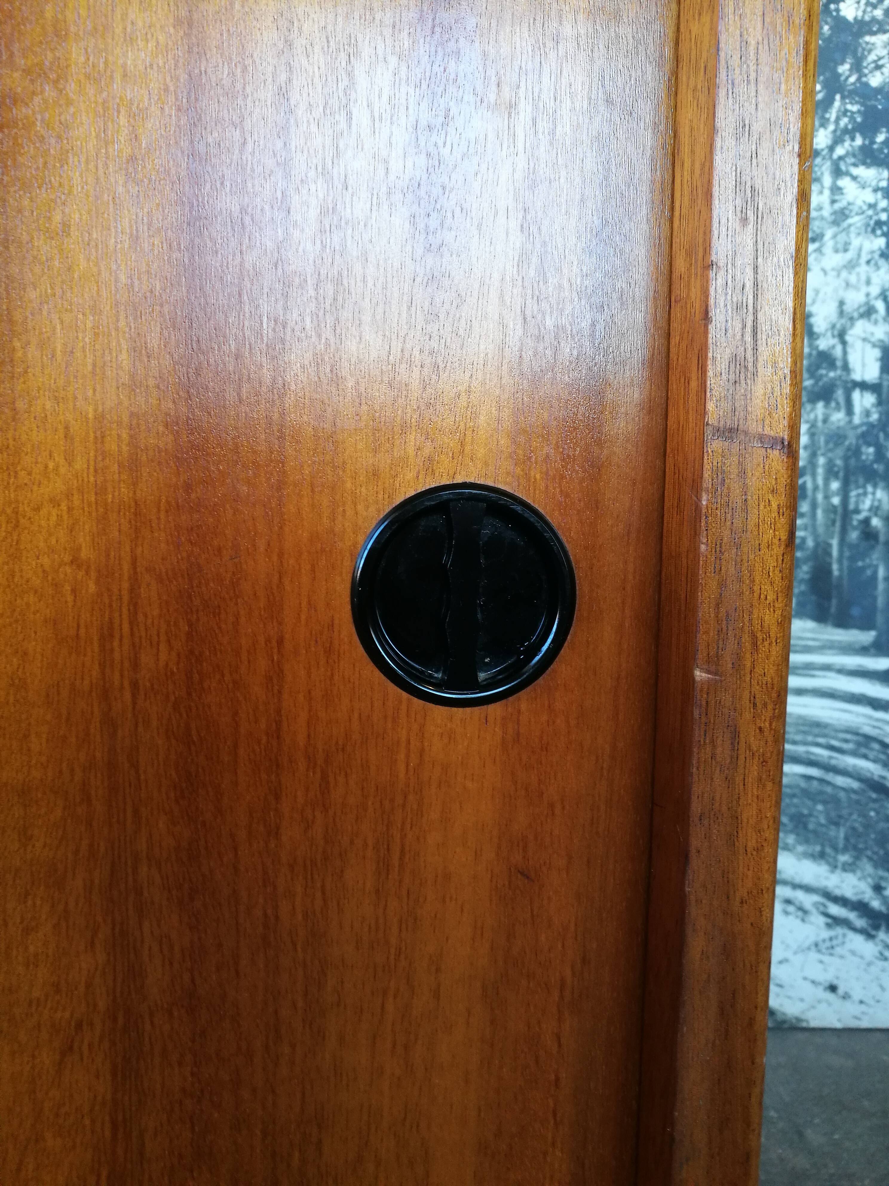 Vintage row sliding doors