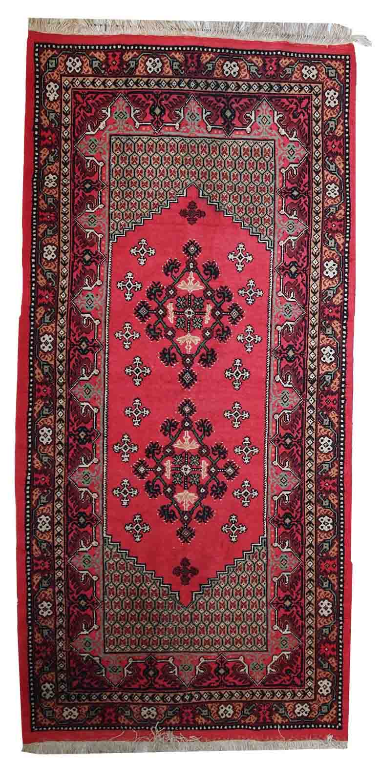 Algerian vintage carpet berber handmade 101cm x 215cm 1970s, 1c404