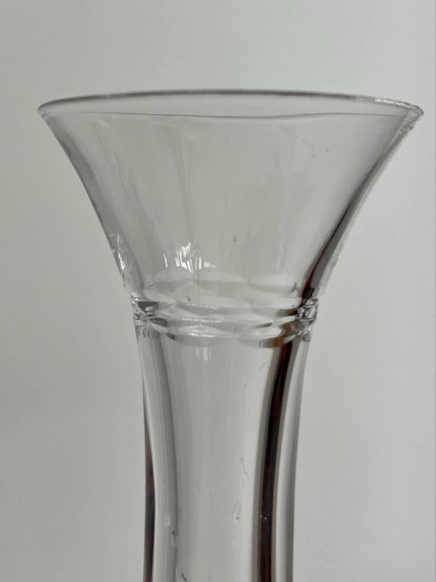 Cut crystal soliflore signed by Cristallerie Royale de Champagne.
