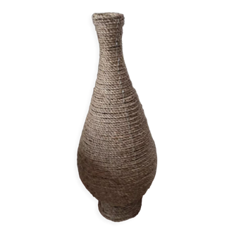 Woven vase