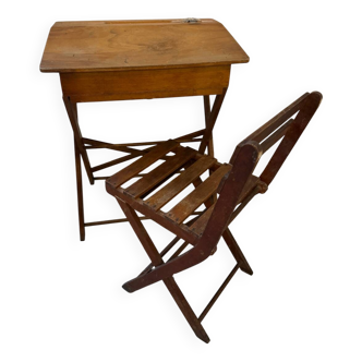 Bureau et chaise pliable enfant vintage