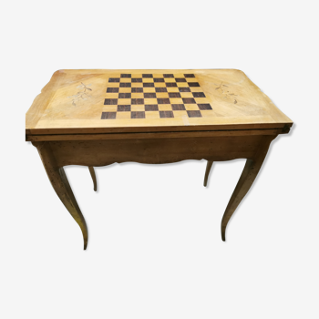 Louis Xv-style branded playboard