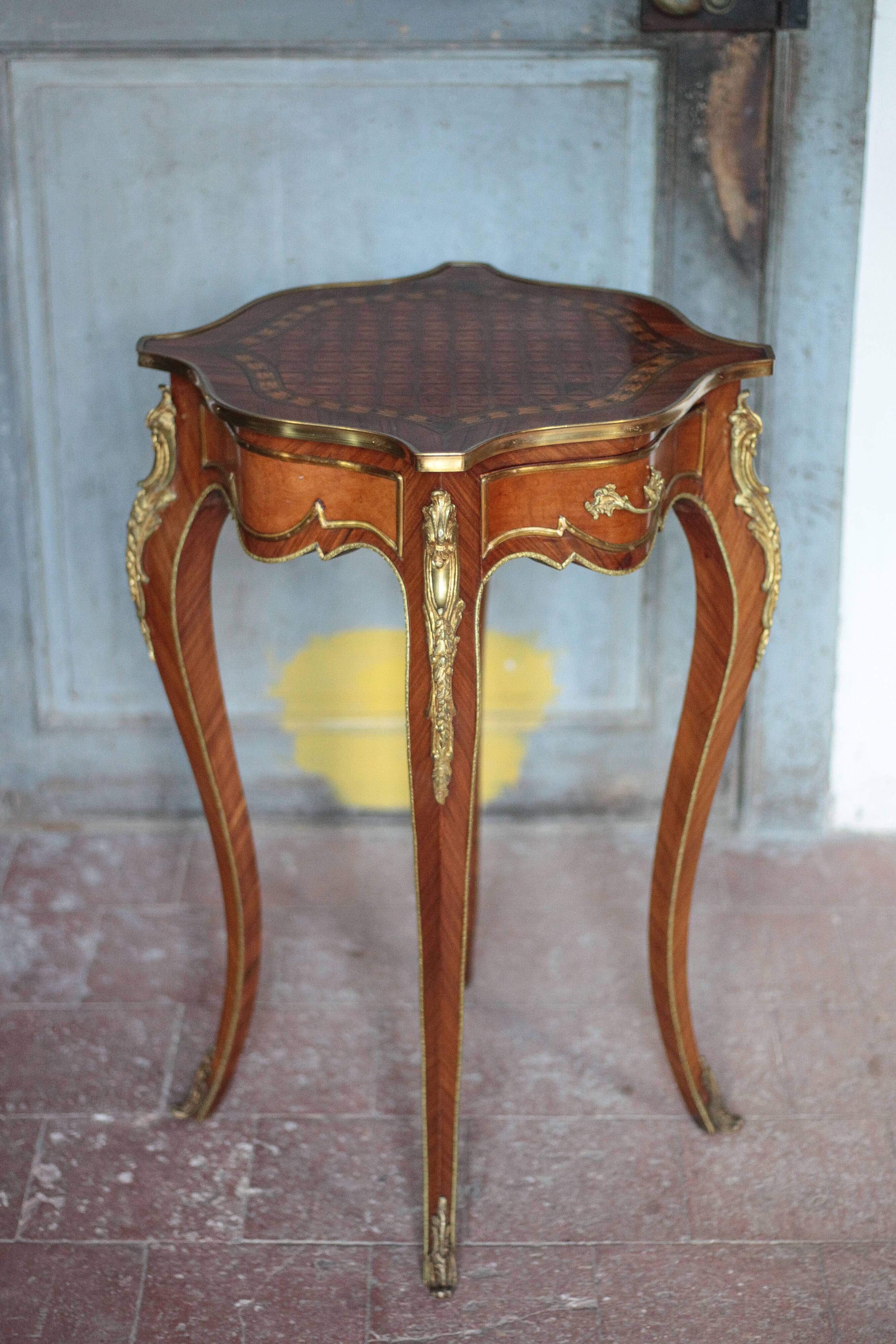 Wooden bedside table with marquetry and bronze, side table with curved legs