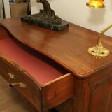 Commode galbée en noyer Louis XV - Transition