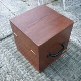 Old instrument box kV 0-25 / R33 porcelain-insulators
