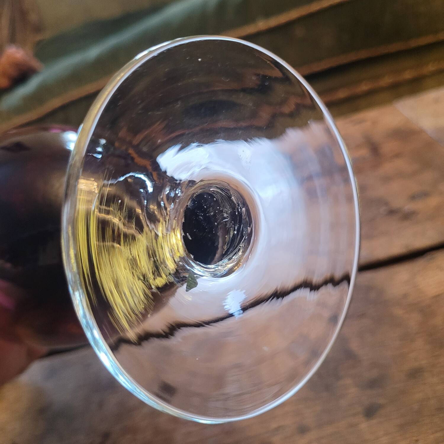 Amber glass soliflore vase on crystal base - Art glass from the years