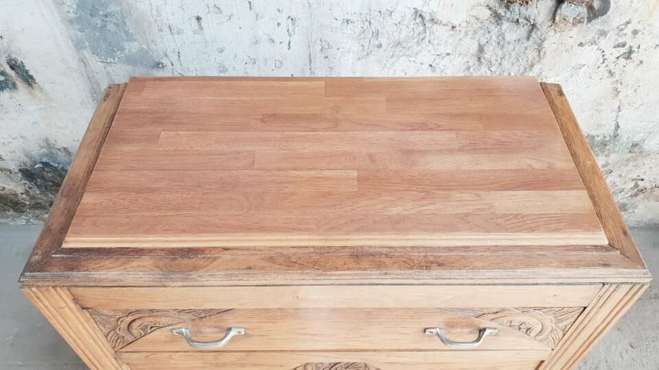 Vintage chest of drawers