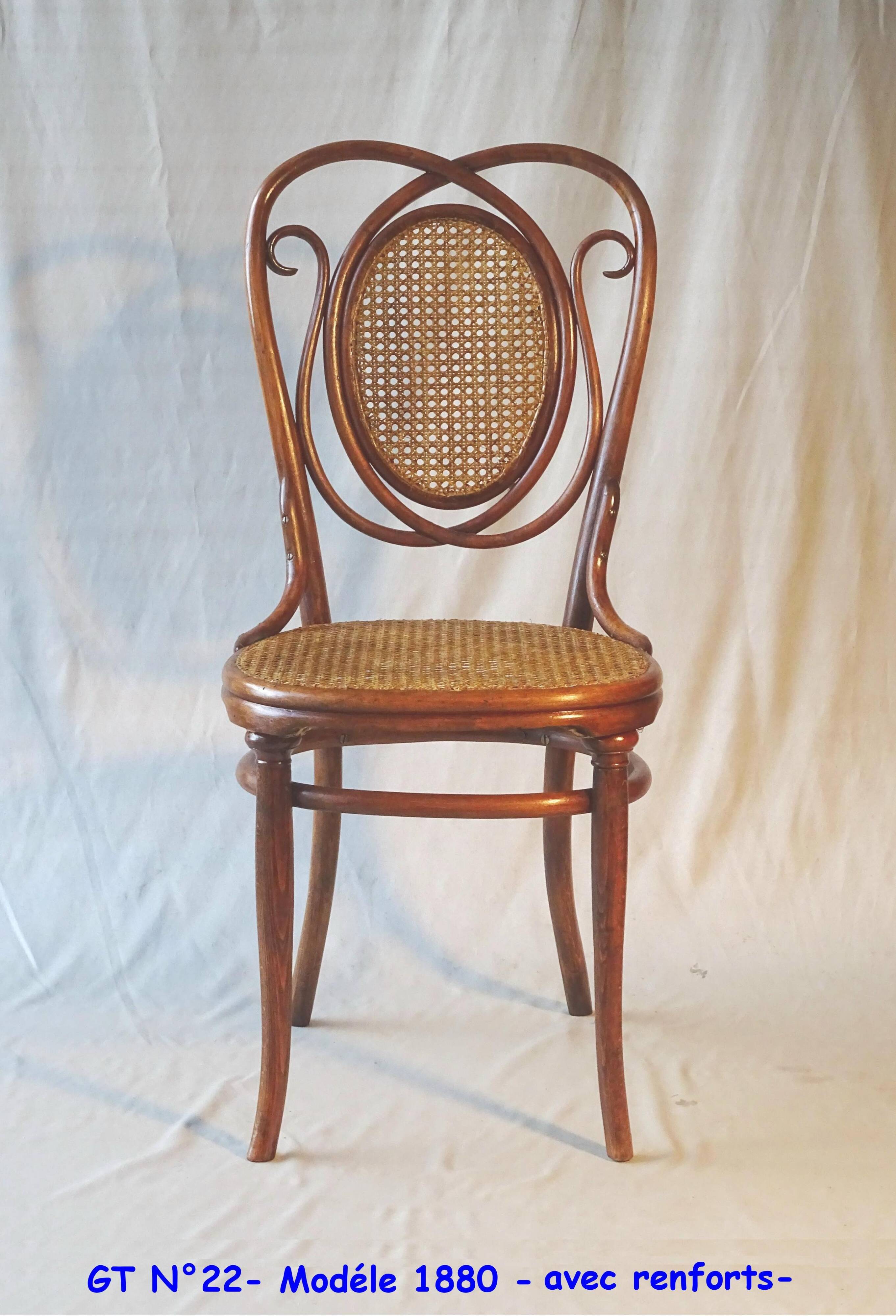 Chaise N°22 par Chevallier à Fiume vers 1890, no Thonet