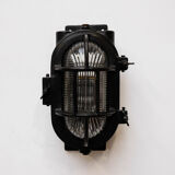 Swivel wall