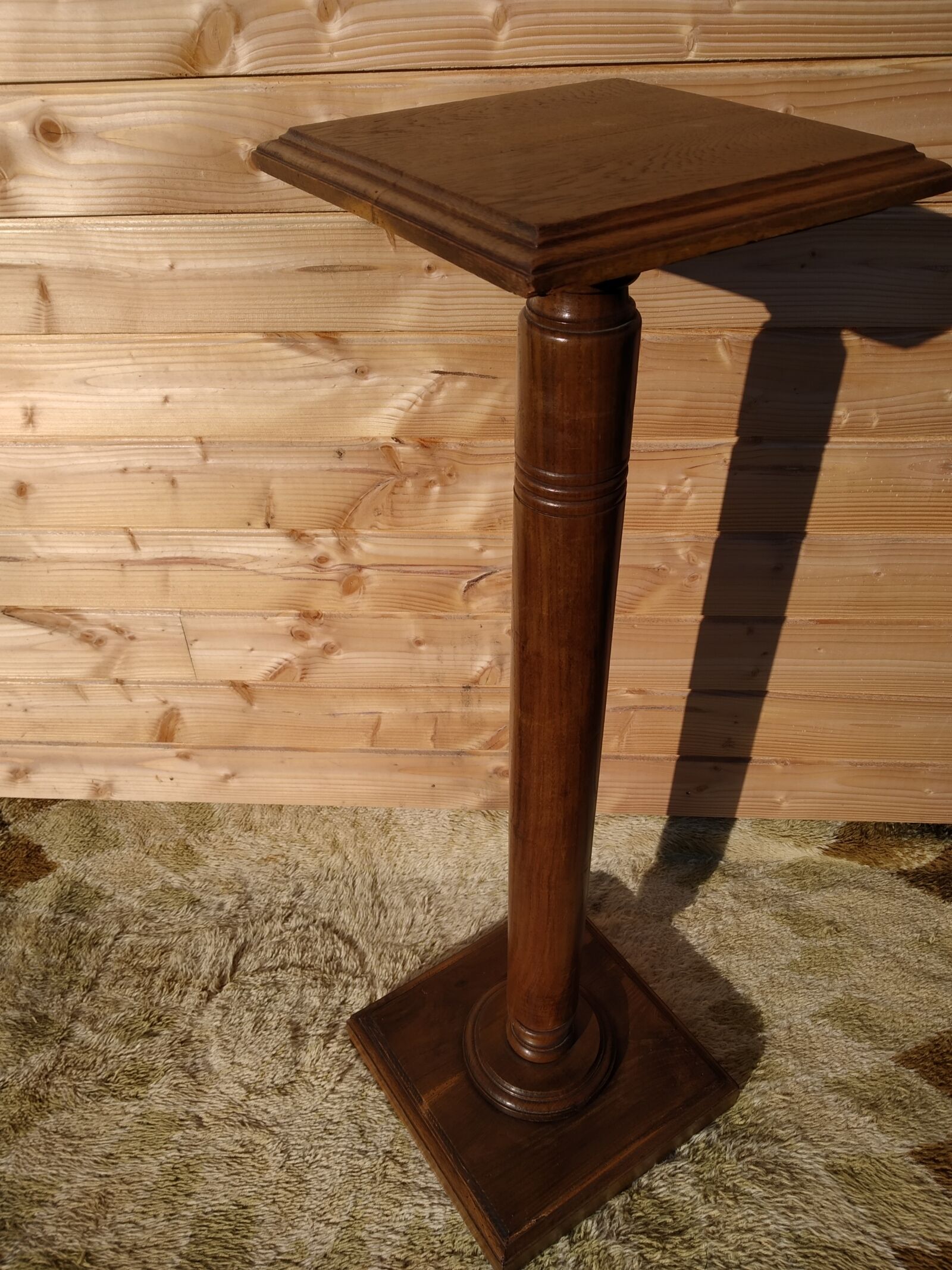 Solid oak sellette