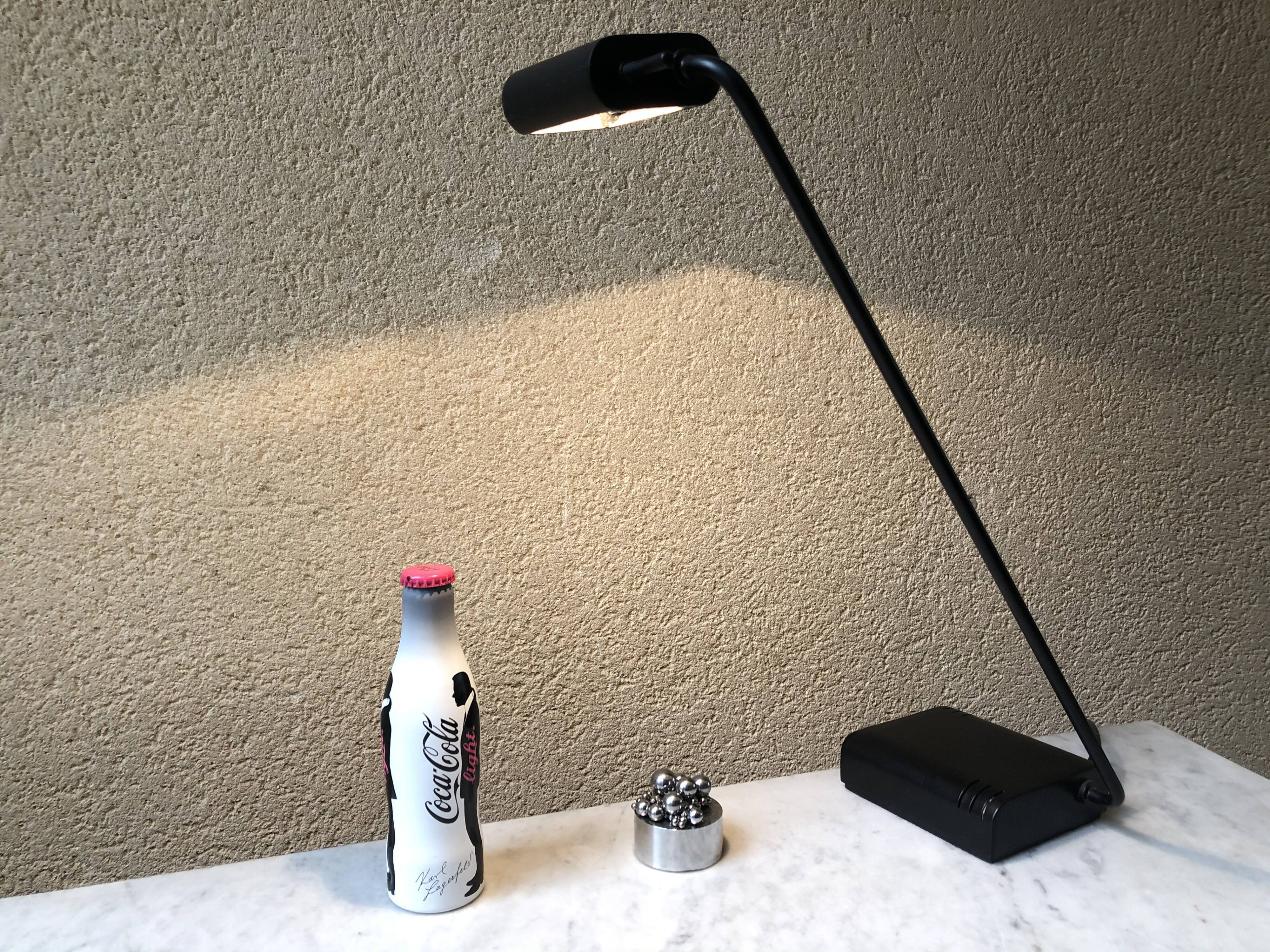 Desk lamp 80