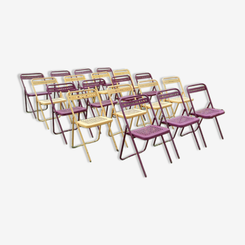 Lot de 17 chaises pliantes jaunes et violettes vintage