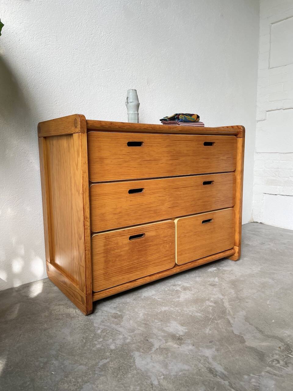 1980s pine chest of drawers