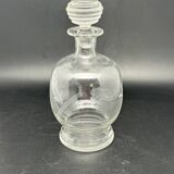 Carafe à alcool en verre ciselé motif fleurs