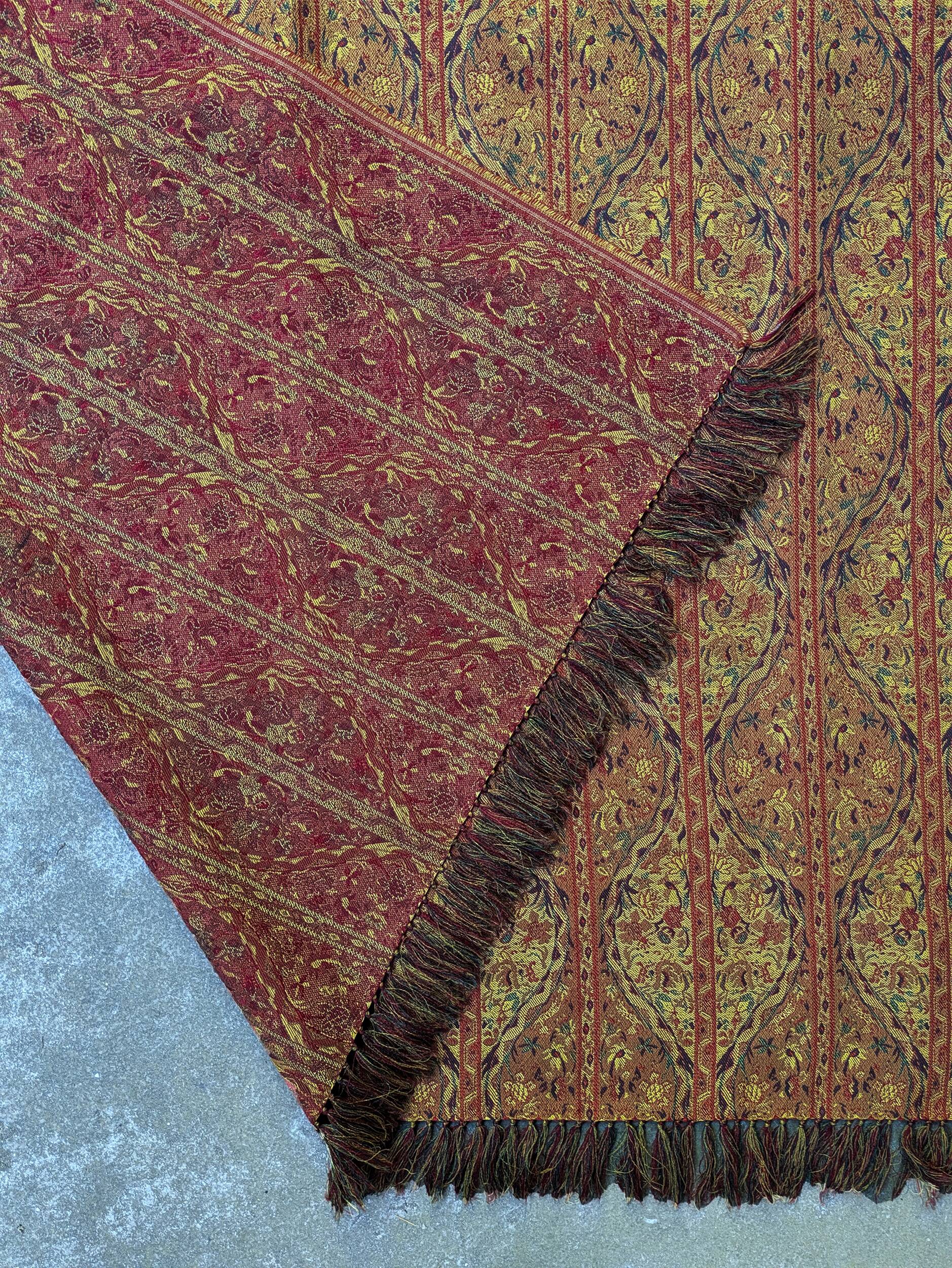 Plaid en laine tissée jacquard à décor Jamawar réversible