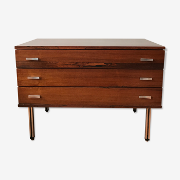 Rosewood chest of drawers