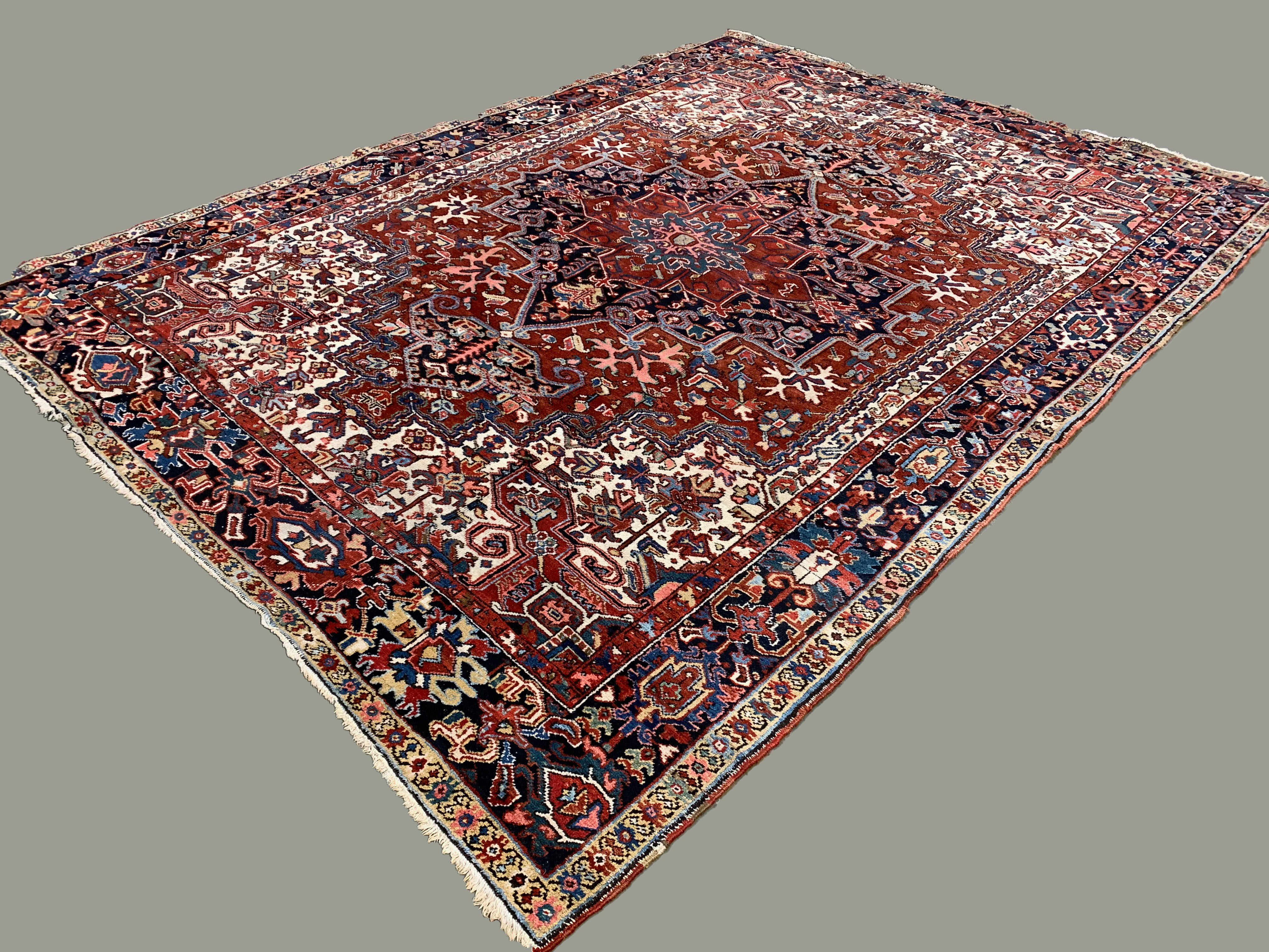 Antique heriz rug 353x263 cm wool oriental hand made carpet red, brown, blue