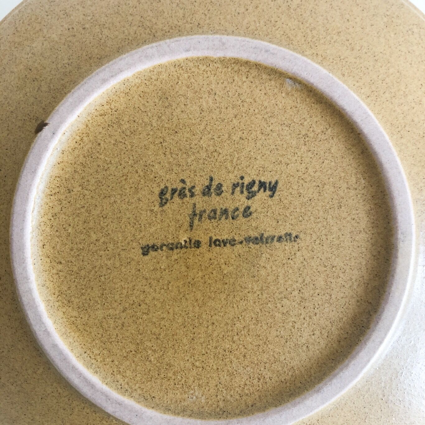 2 assiettes en grès de Rigny