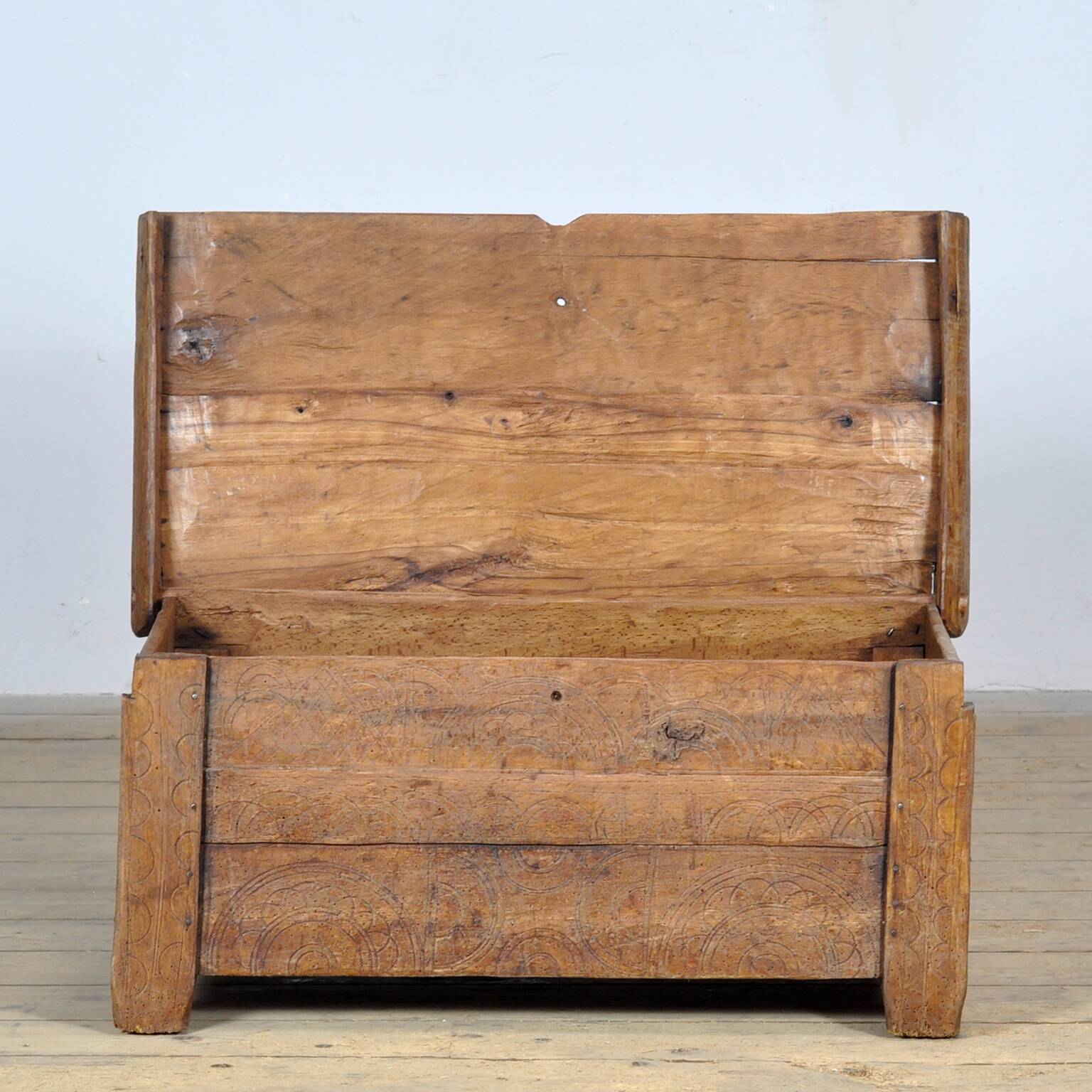 Antique shepherd's chest, 1850s
