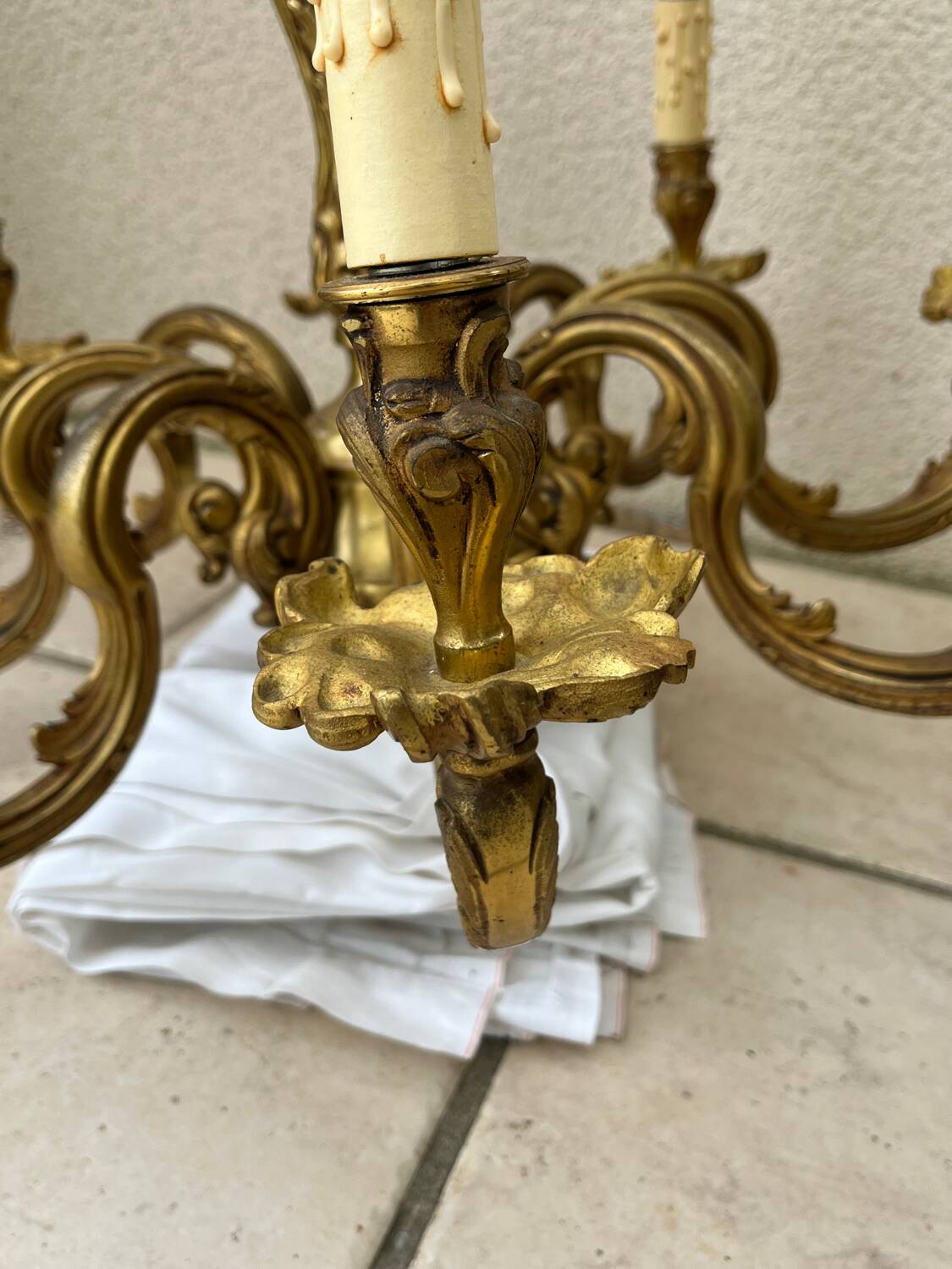 Vintage bronze louis xv style chandelier – 8 lights