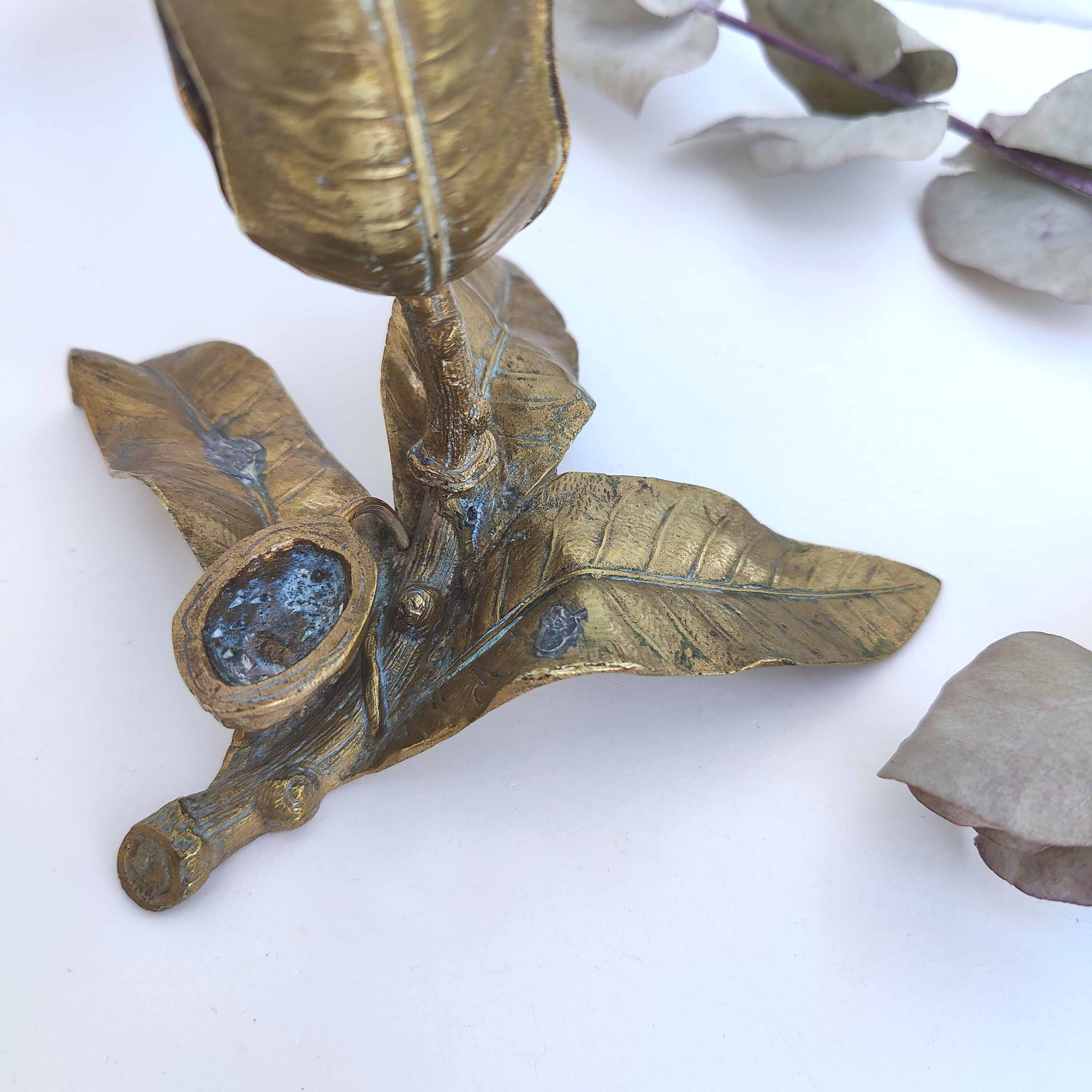 Candle holder walnut leaves with its gilded bronze walnut