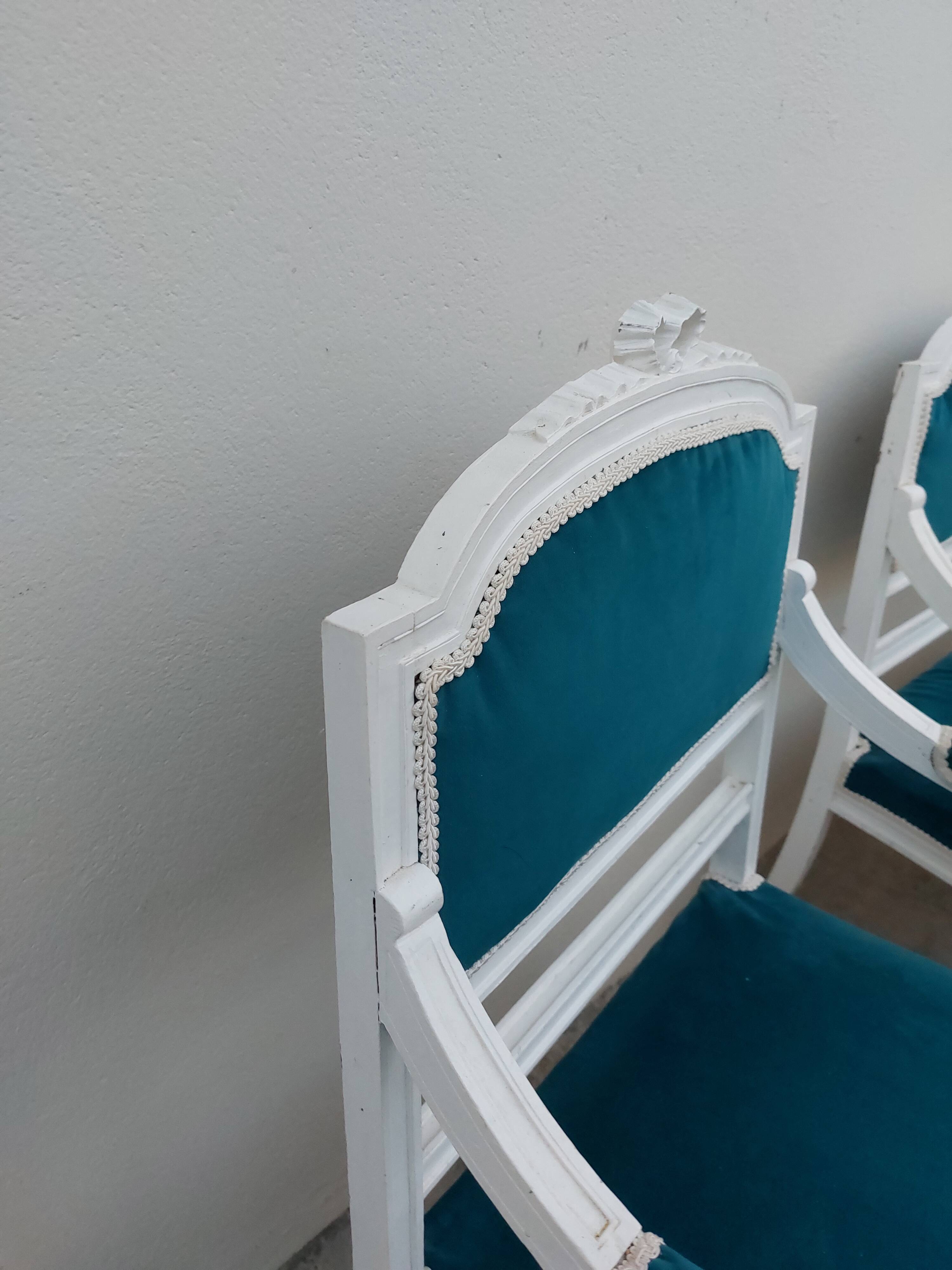 Louis XVI style living room set with bench and 2 armchairs