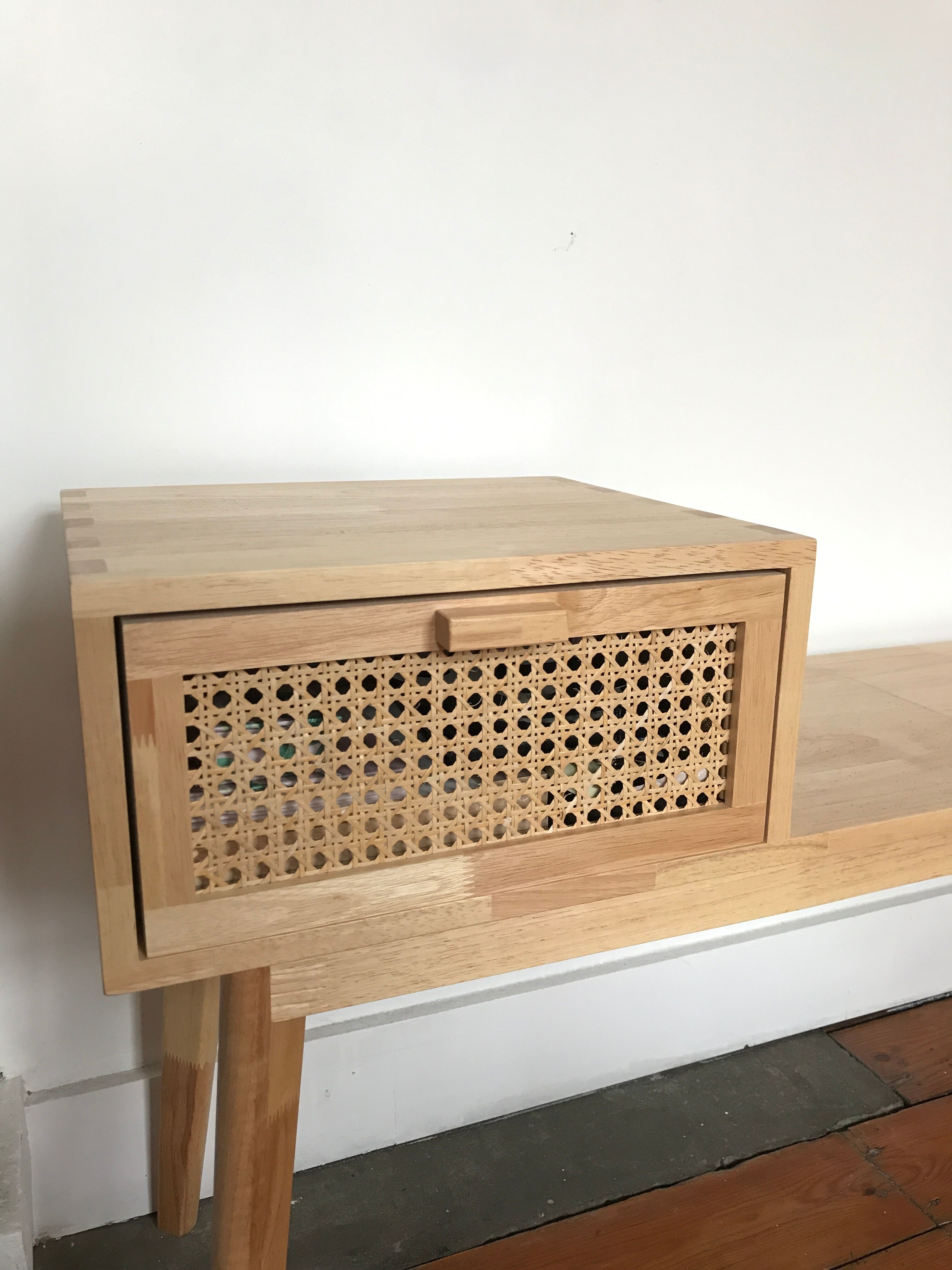 Piece of furniture with cannage