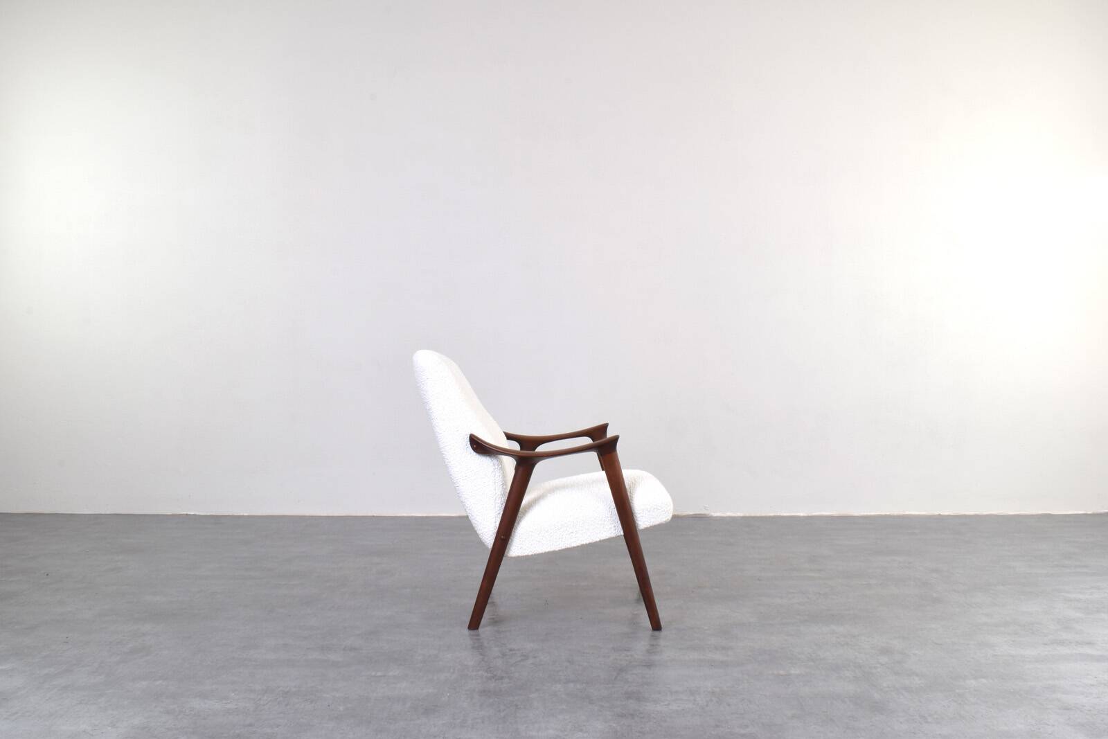 Mid-Century „Tenor” Teak & Boucle Armchair from Møre Lenestolfabrikk, 1960s