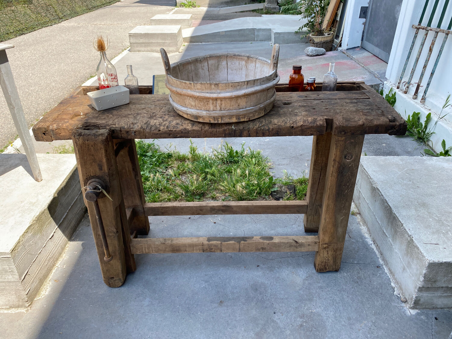 Carpenter's workbench