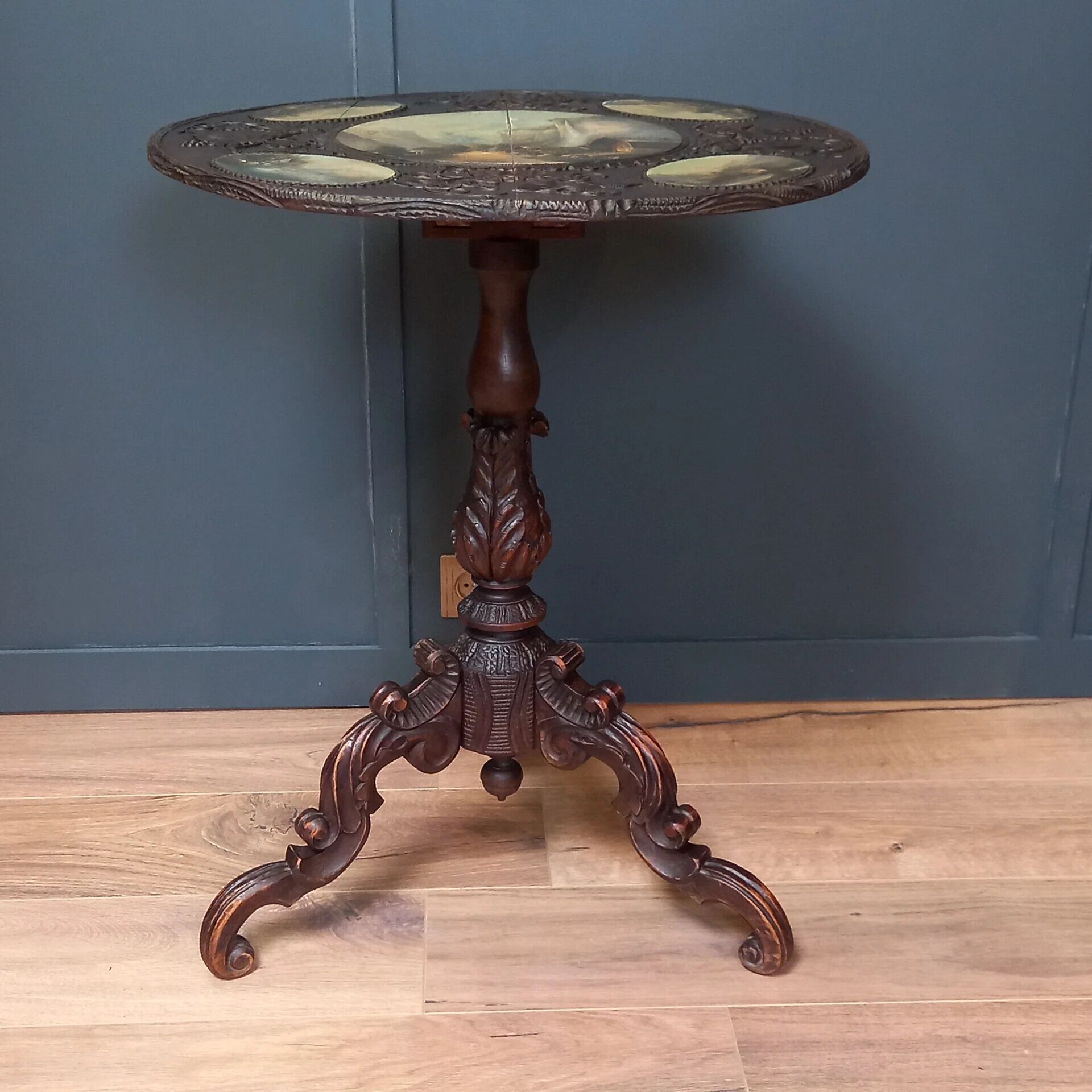 Table tilttop du 19ème siècle - table à vin - table tilttop