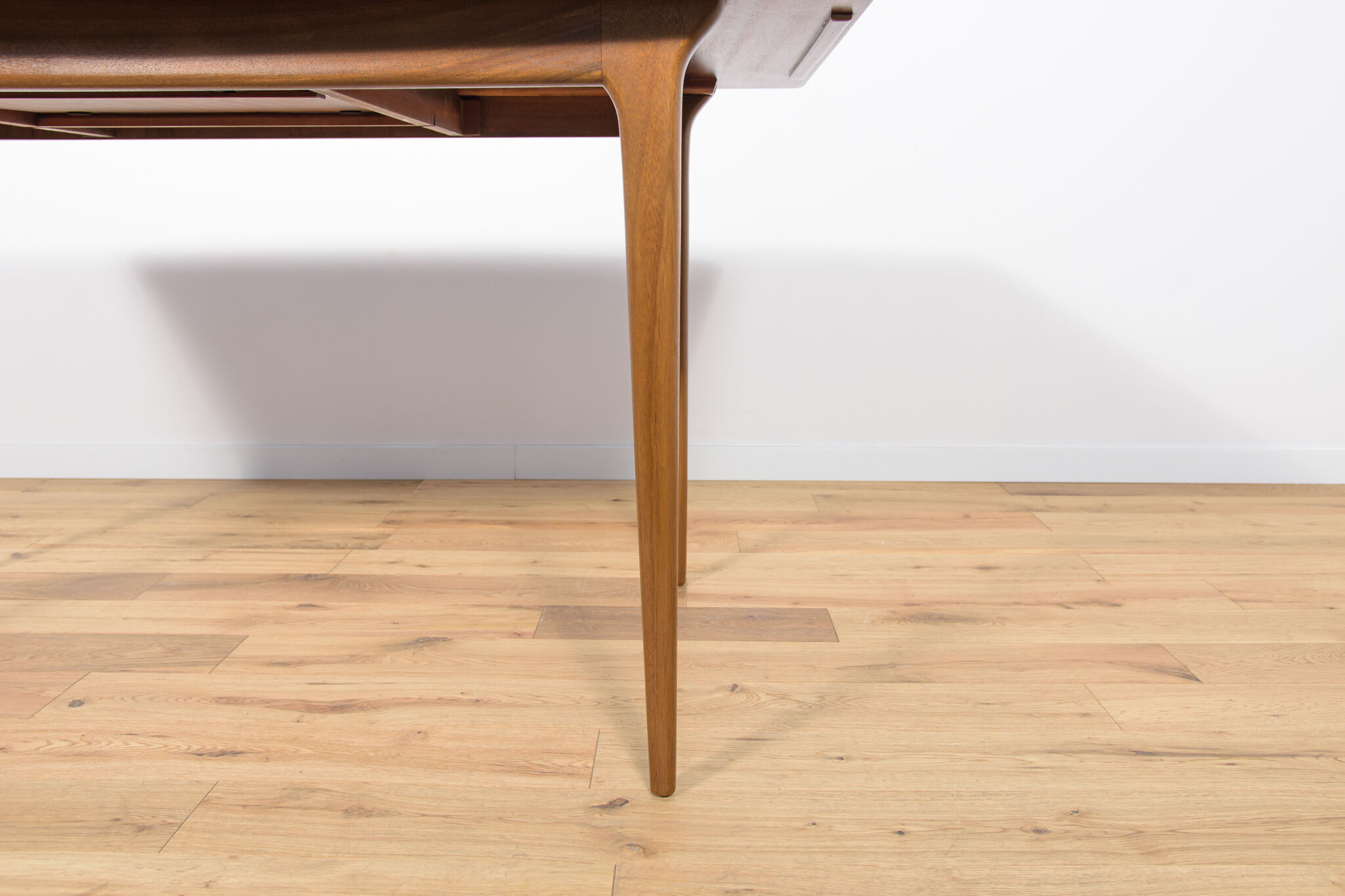 Mid-Century Teak Extendable Dining Table from McIntosh, 1960s