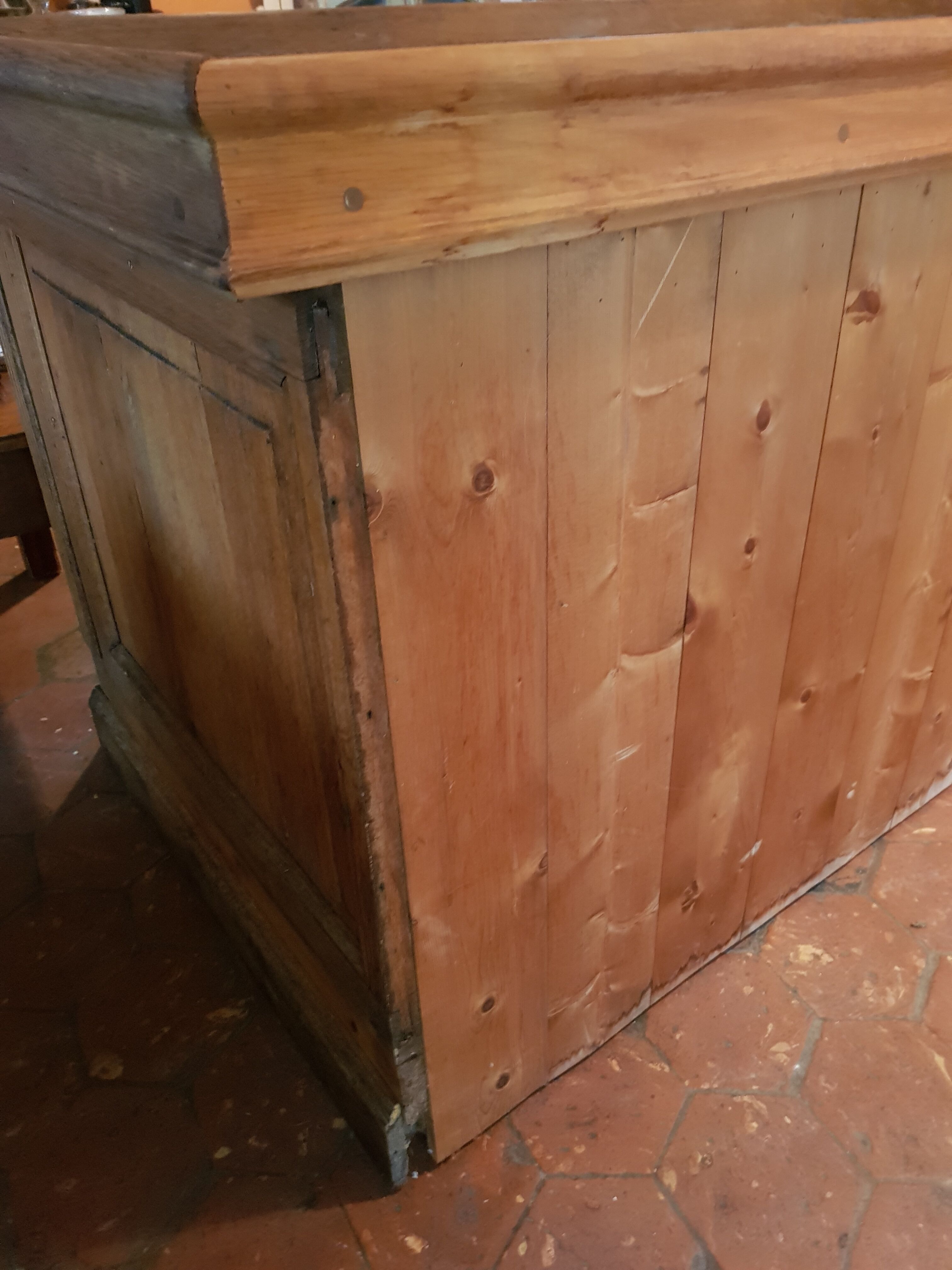 Furniture of trade with drawers