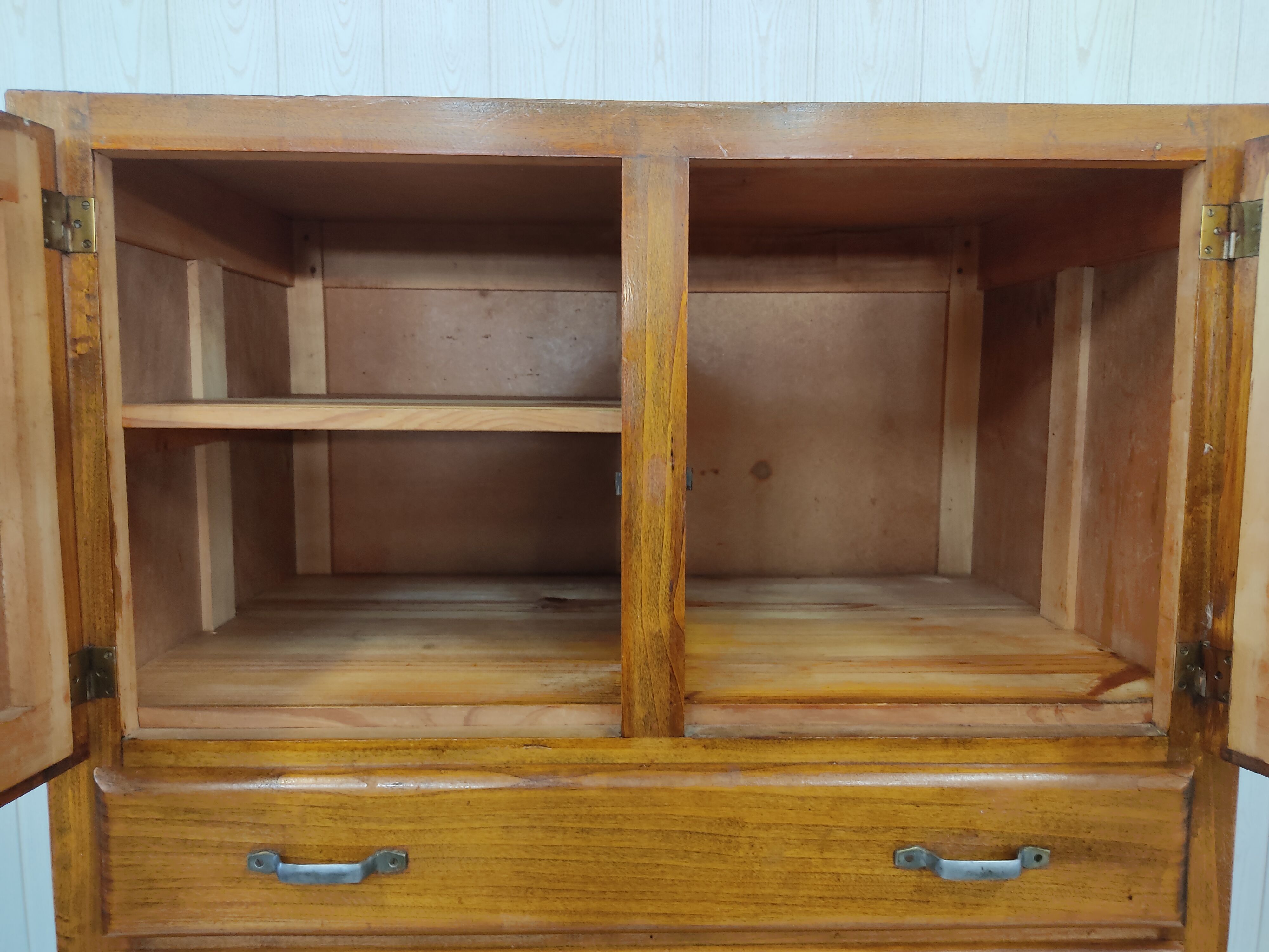 Vintage kitchen buffet 50s