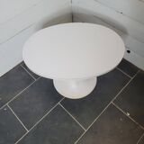 Tulip foot end table from the 70s