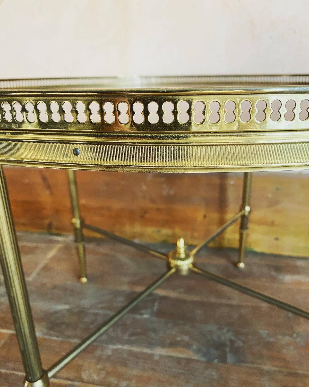 Vintage neoclassical style coffee table in mahogany veneer