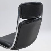 Paire de chaises cantilever en cuir par Mauser Werke Waldeck, Allemagne de l'Ouest, 19